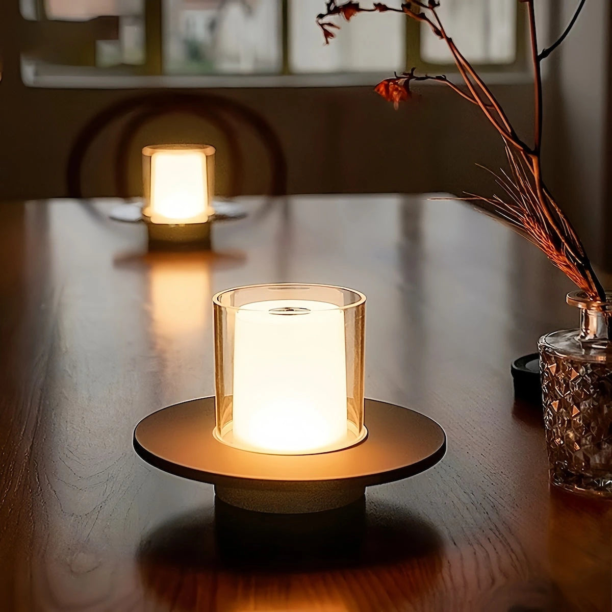 Table Lamp — product view 3